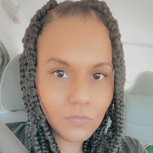 Meet your Posher, Kara